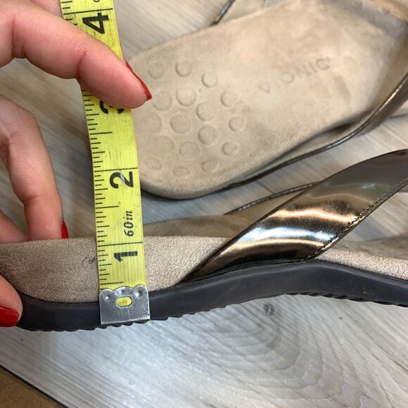 Vionic Dillon  toe post thong slide sandals Size 11 in Pewter - Picture 9 of 10